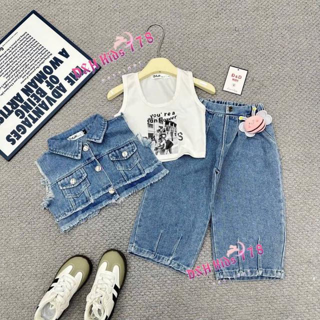 Top Notch Quality 💋3pcs Top, Trouser, Jacket